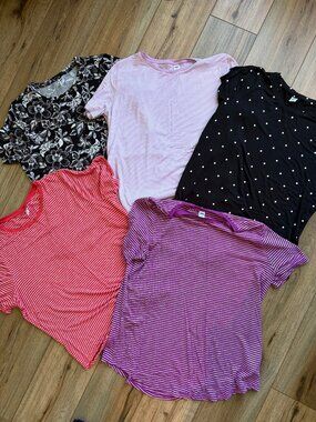 Bundle of 5 Ladies Old Navy LUXE shirts size large black pink coral purple NWOT